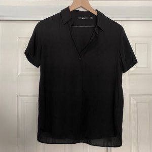 Uniqlo Black Short Sleeve Button Up Size X-Small